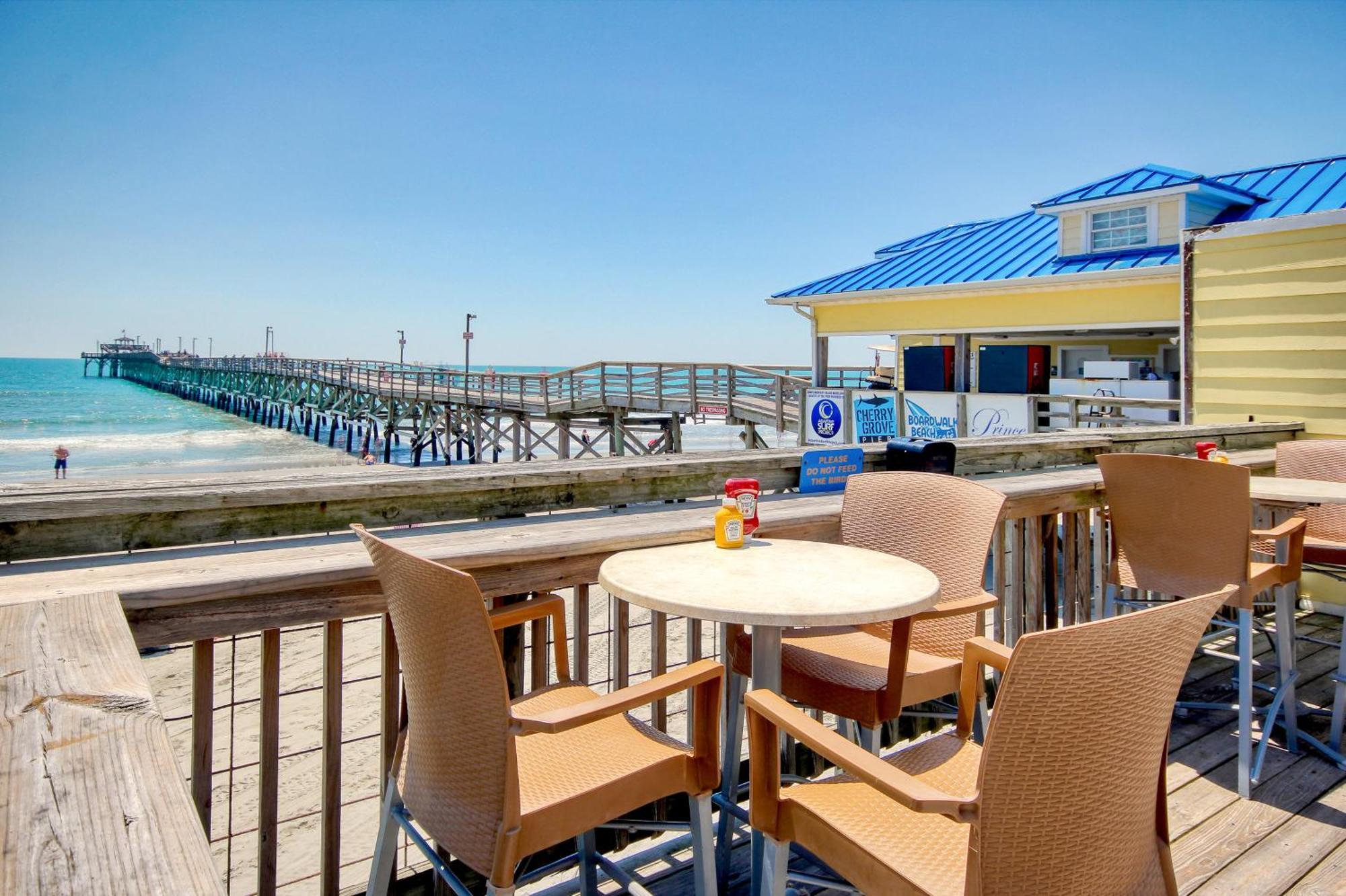 Prince Resort Oceanfront 1834 At Cherry Grove Pier 默特尔比奇 外观 照片