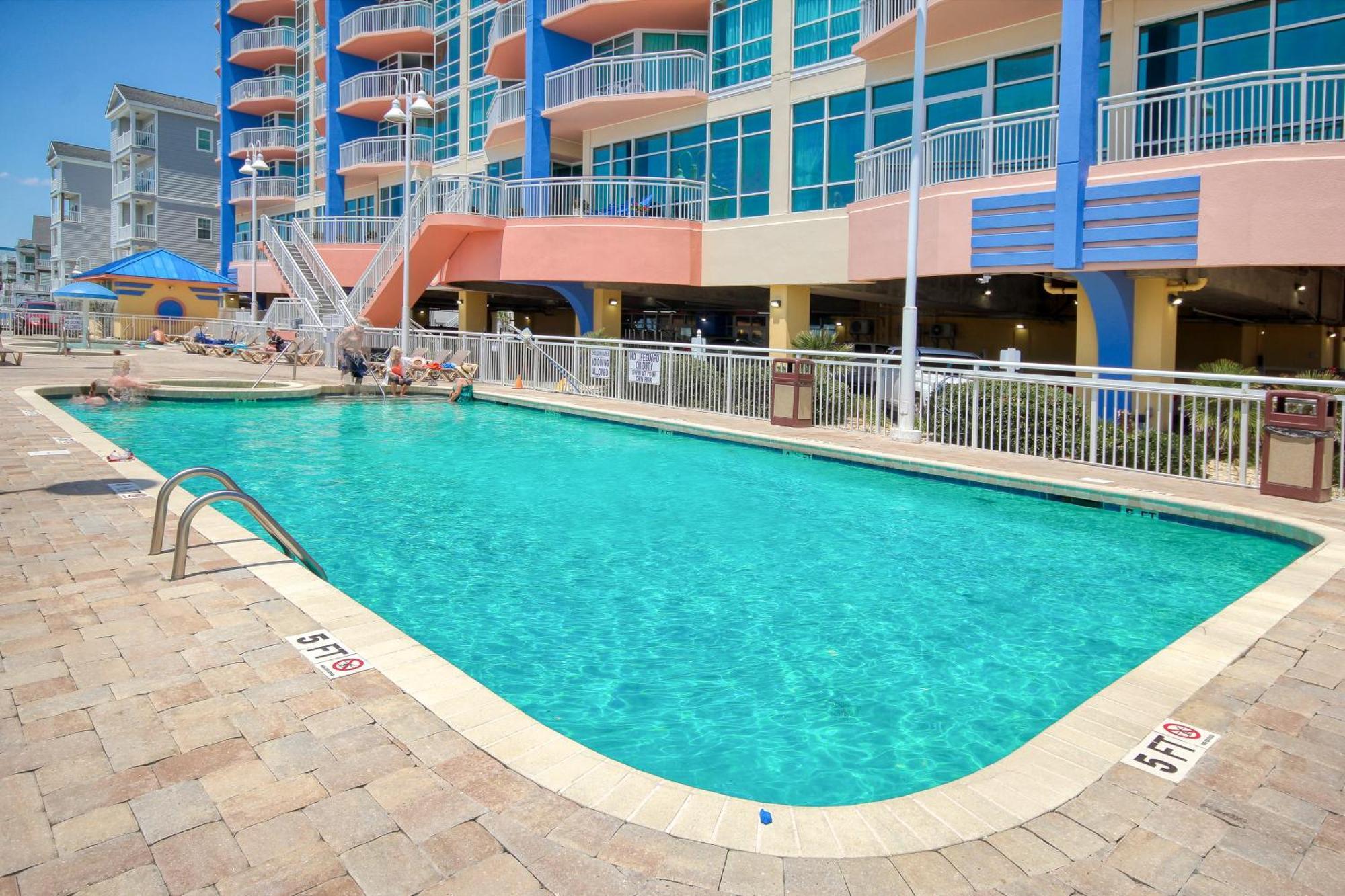 Prince Resort Oceanfront 1834 At Cherry Grove Pier 默特尔比奇 外观 照片